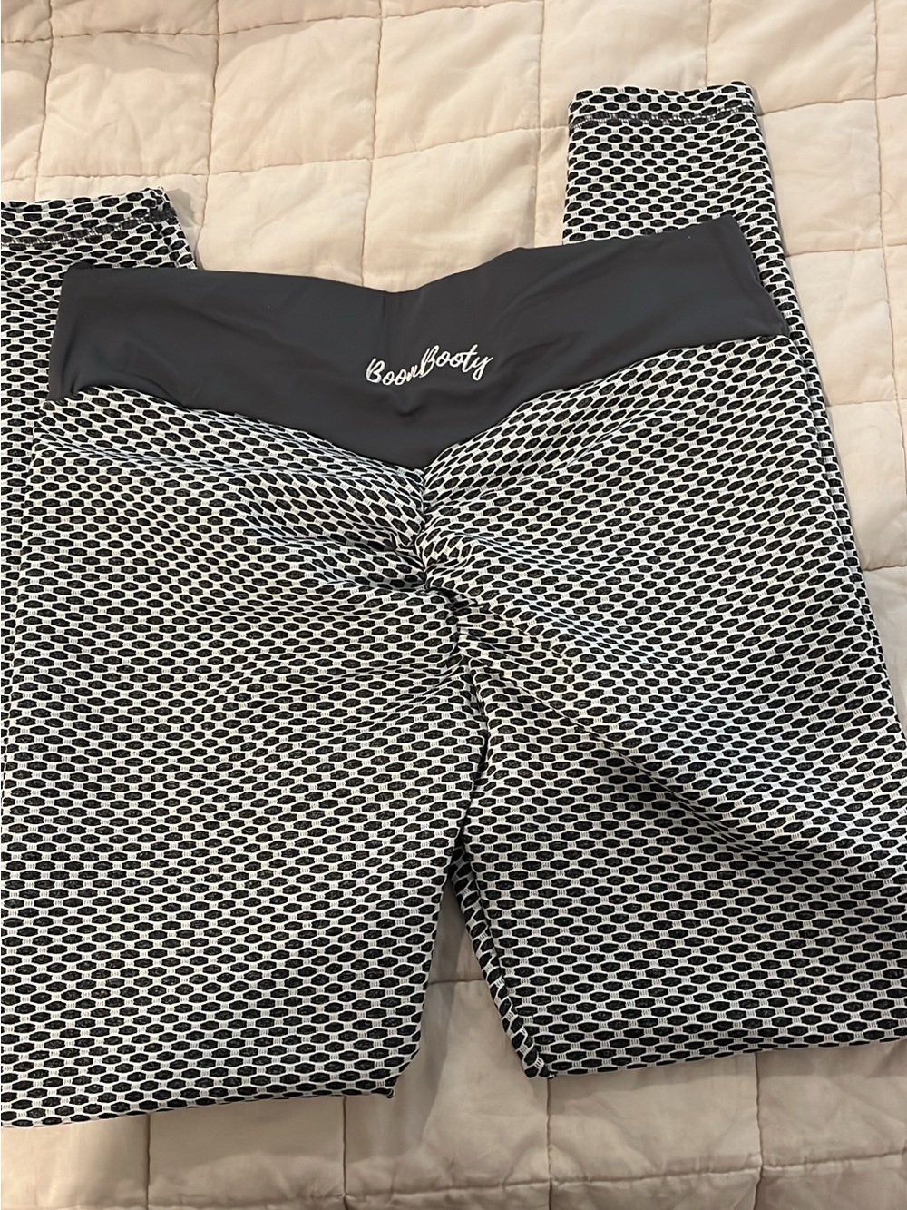 BootyBoost Black & White Textured Leggings